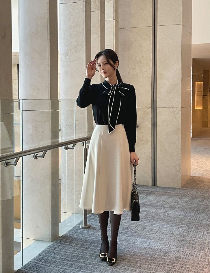 Coco Color Matching Line Tie Knit