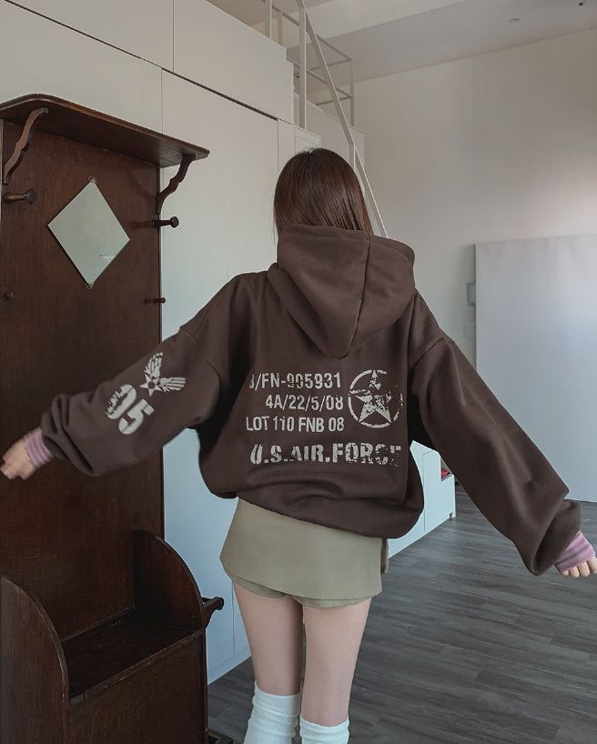 Under Vintage Printing Brushed Over Hood