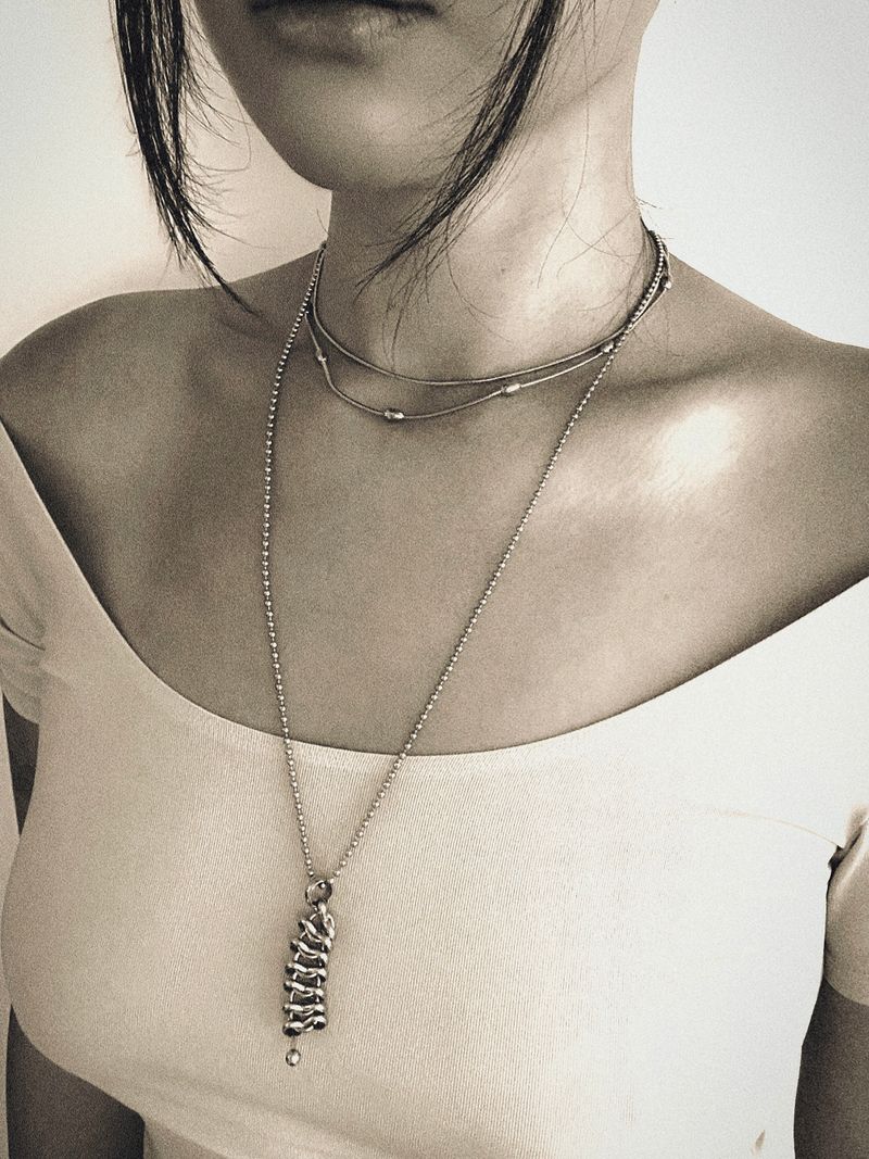 Liquid Bead Layer Necklace