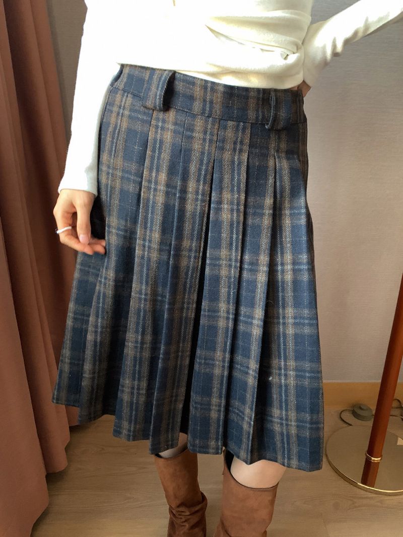  CHECK LOOP PLEATS SKIRT