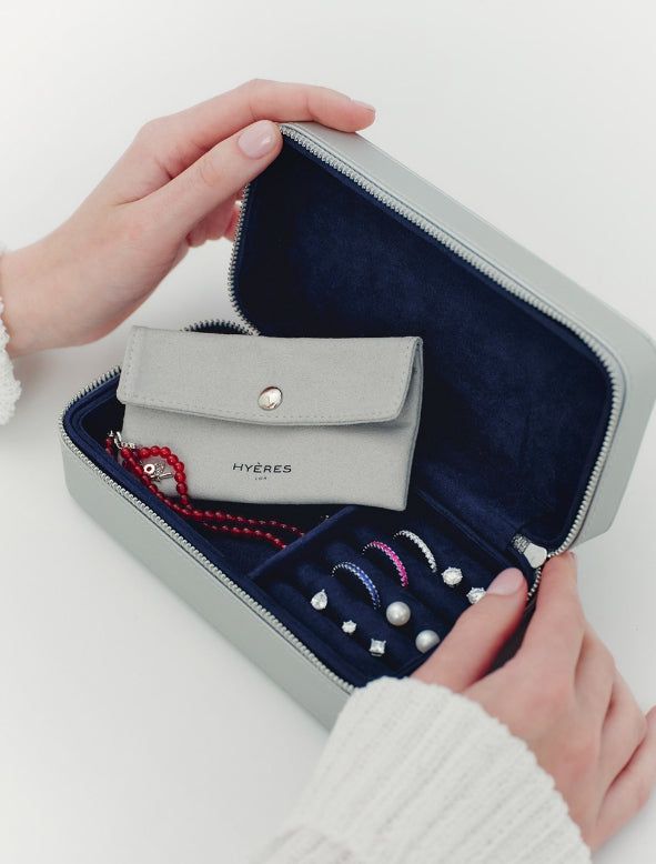 hyeres lor(イエール・ロール)の「26SS★ Travel Jewelry Pouch(Smartphone Accessories)」