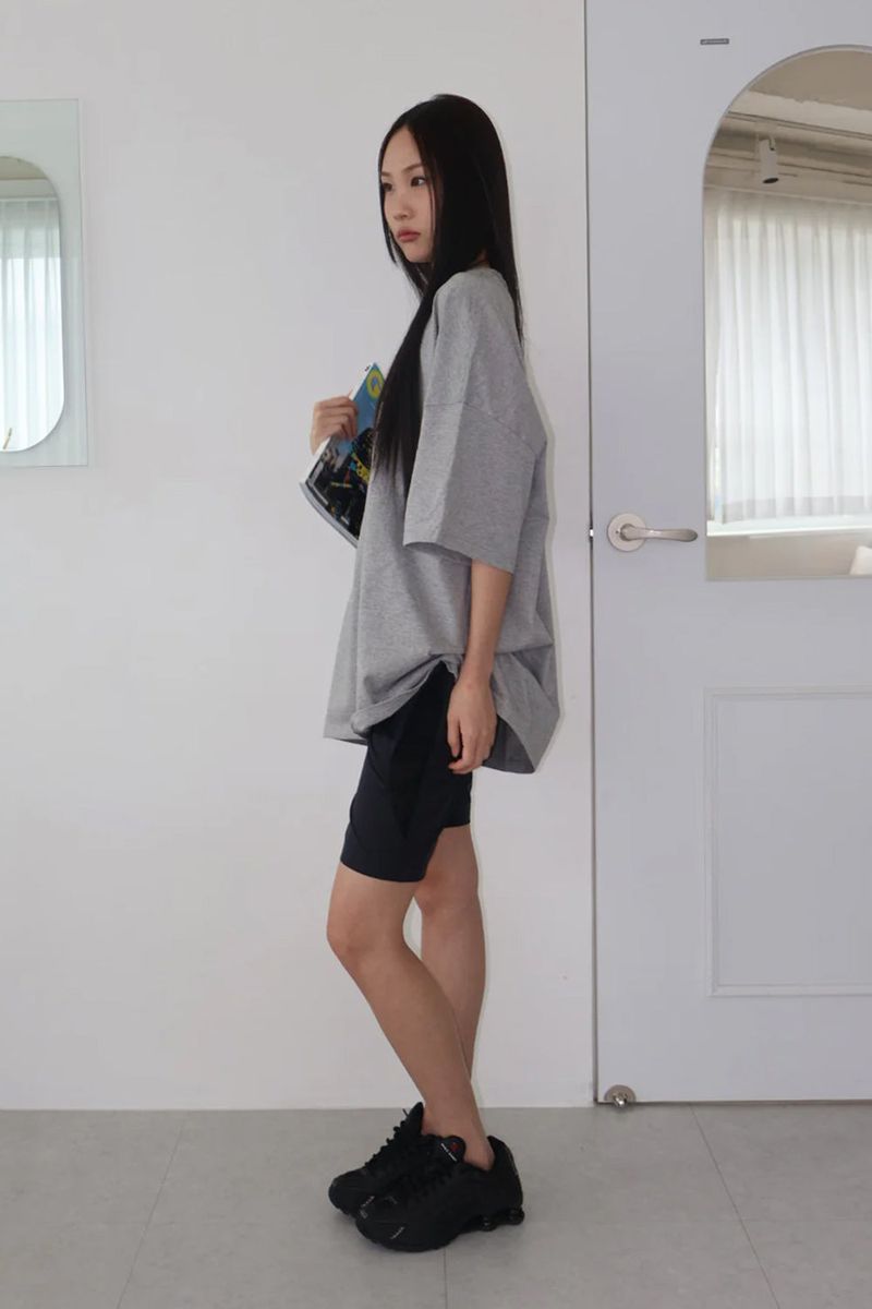 LETTERING BOXY FIT T-SHIRT - GRAY
