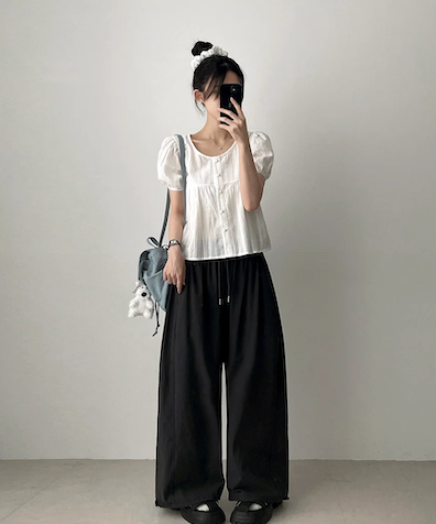 Bert Puff Sleeve Short Sleeve Blouse