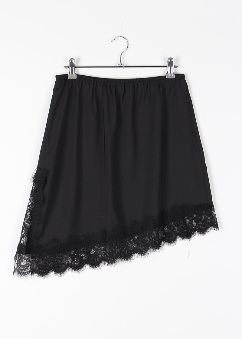 LACE LAYER SKIRT