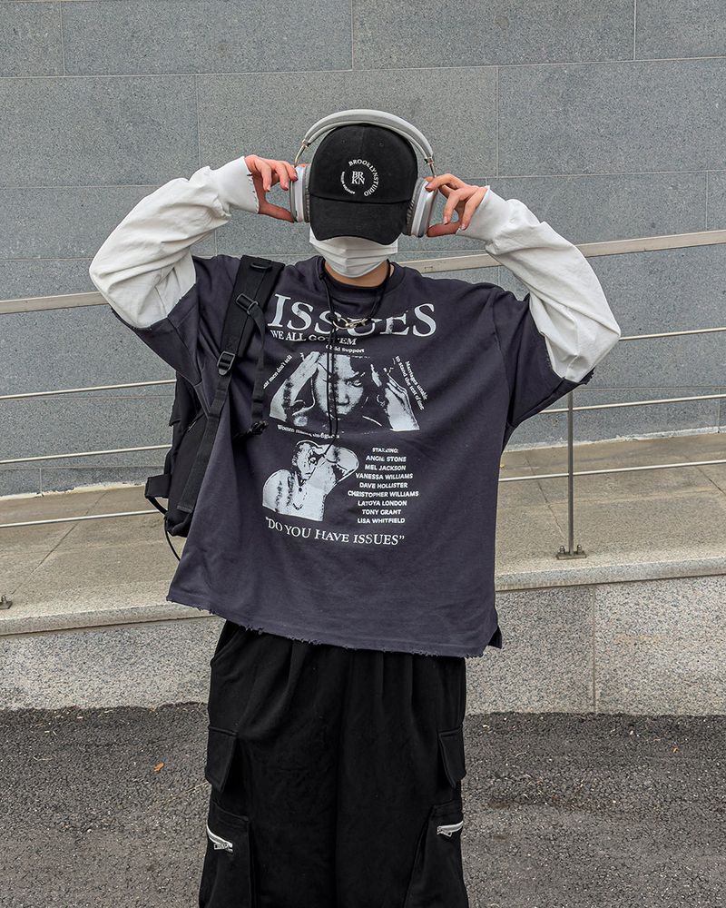 Issue Layered Color-Blocked Oversized Long Sleeve