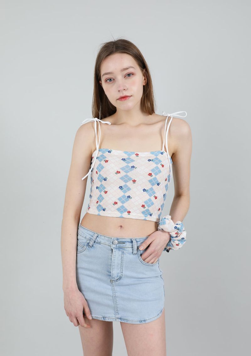 SET Highteen Sleeveless Crop Top Scrunchie Blue