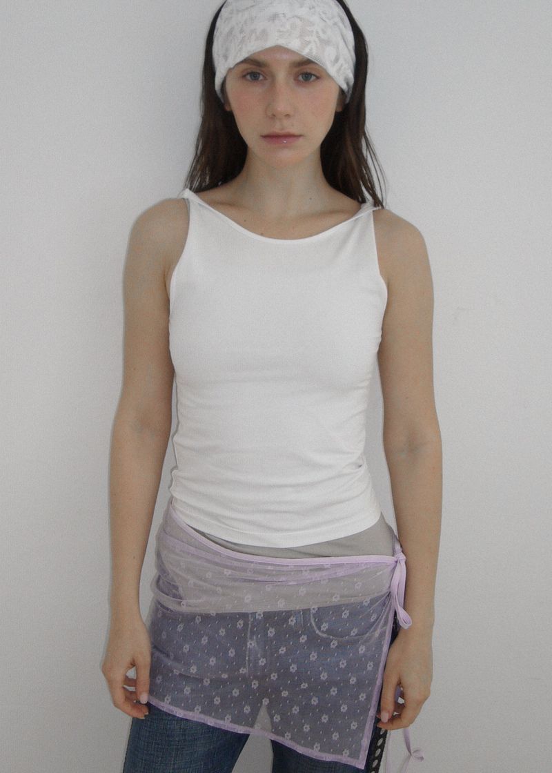 VOOR（ボル）の「3-way Twist  Sleeveless Top_White（Tops）」