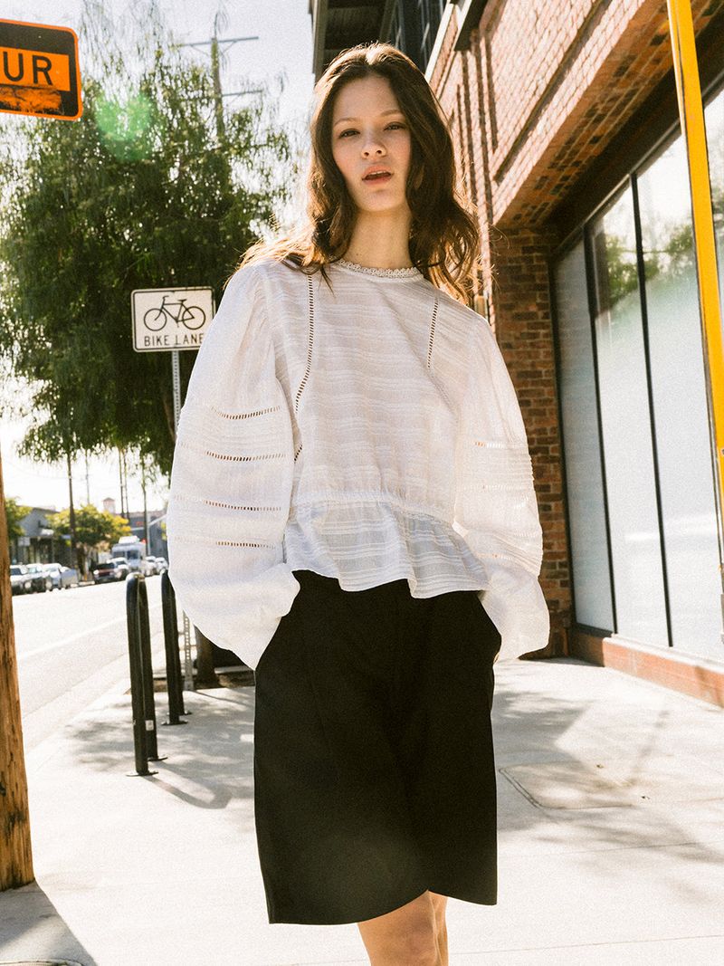 Lace Wrinkle Puff Blouse (2colors)