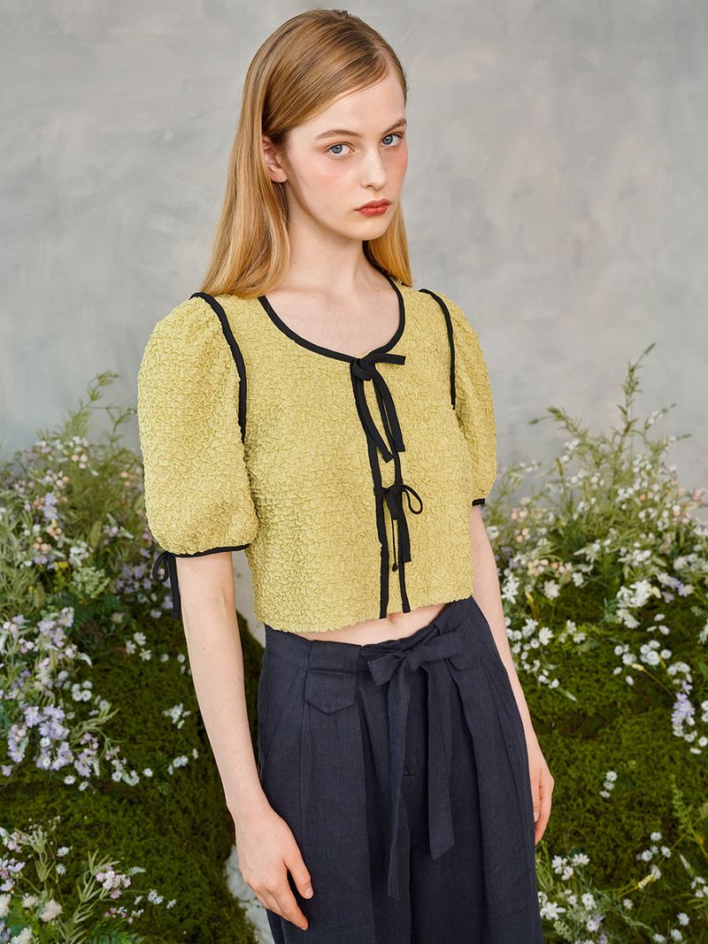 Wrinkle Ribbon Puff Blouse (2colors)