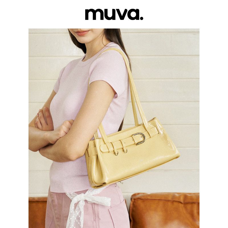 muva. ジェニュインレザー アンダーアームバッグ バイカースタイル ミニマル ショルダーバッグ