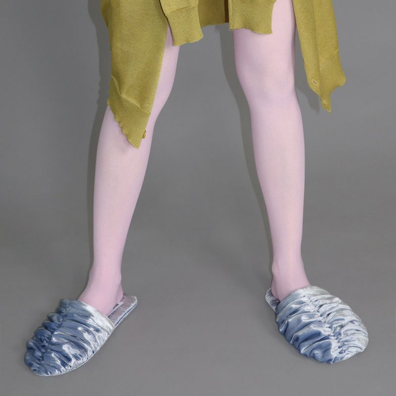 Croa Shoes (Silver) Room Shoes