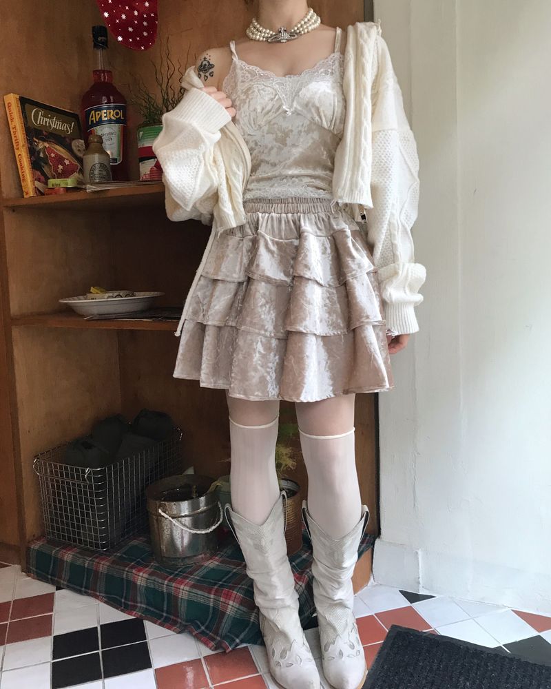 heenytsuki（ヒニツキ）の「Maki Velvet Cancan Skirt（Skirts）」