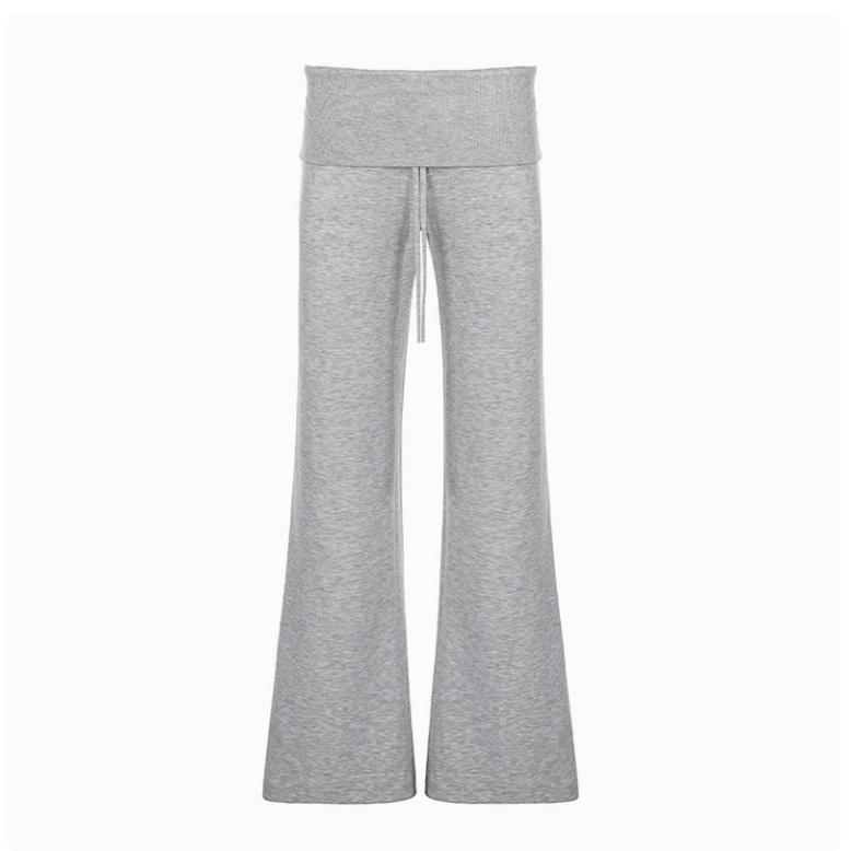 Cozy&Kitsch（コージーアンドキッチ）の「Elva Foldover Flare Pants（Pants）」