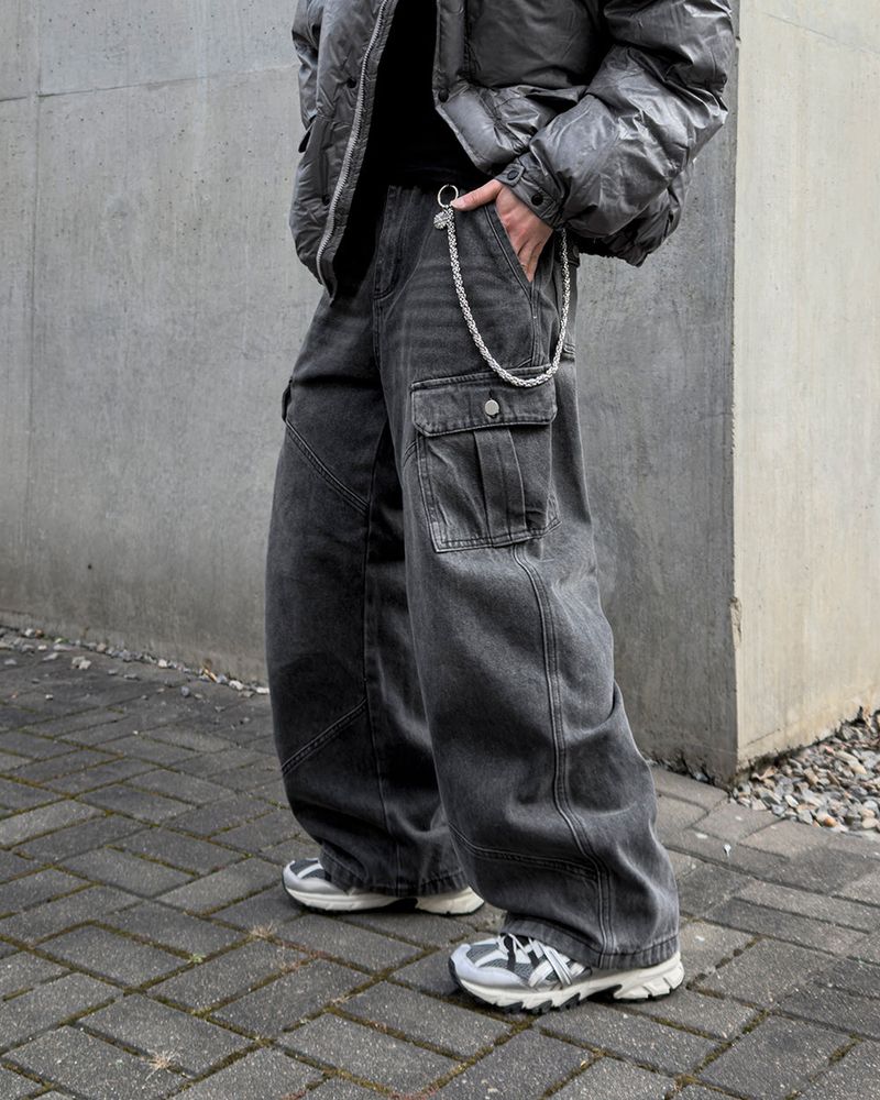 Curt Cut Cargo Wide Denim