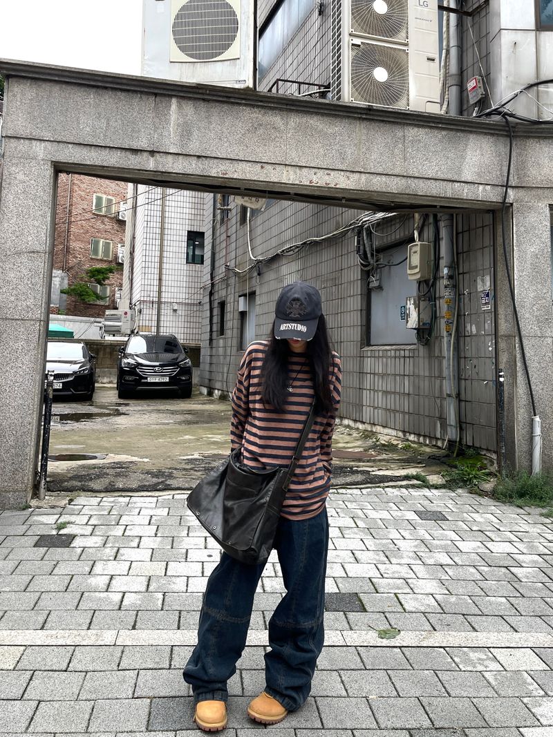 Levi Cross Slit Stitch Denim Pants
