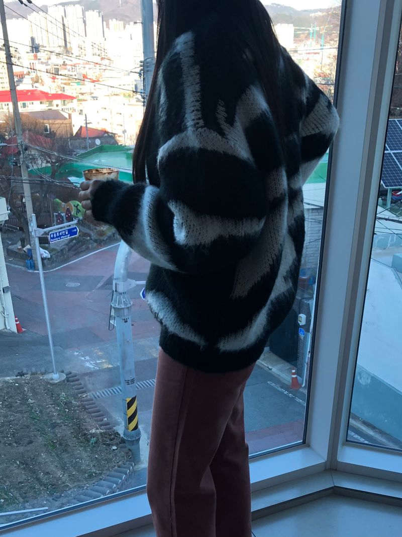 Printing wave mohair knit