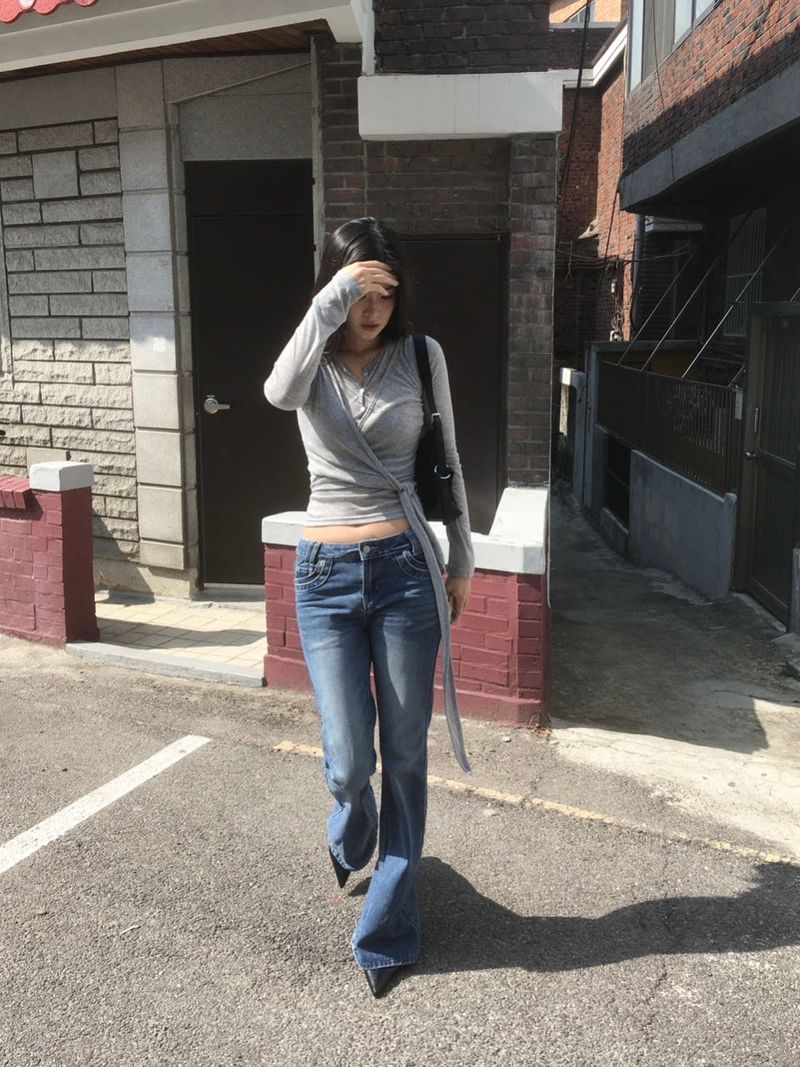 Stitch Low Bootcut Denim