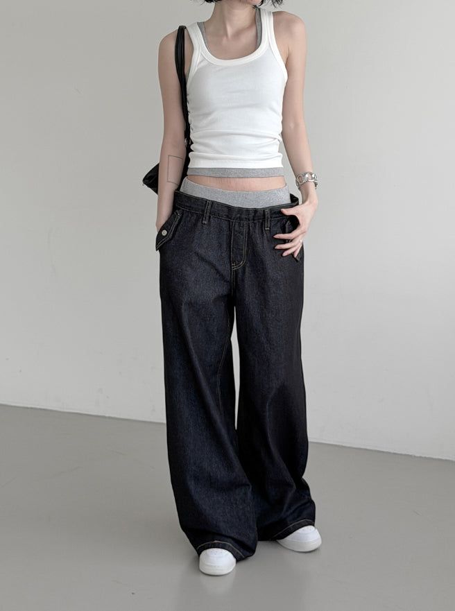 Rimb Minimal Ribbed Sleeveless Top