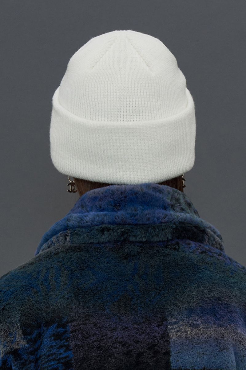 ROSE KNIT BEANIE