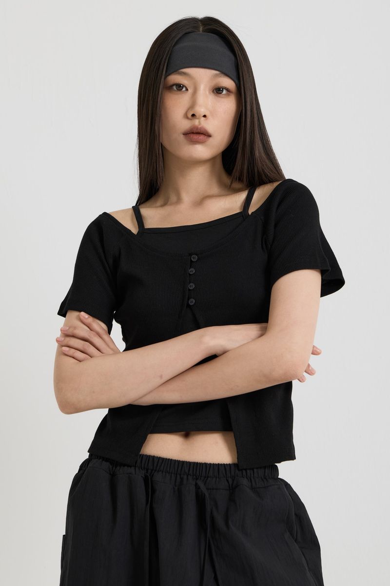 Sleeveless layered top, Black