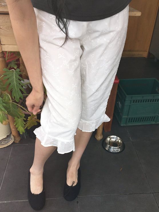 Derson Lace Shirring Banding Capri Pants