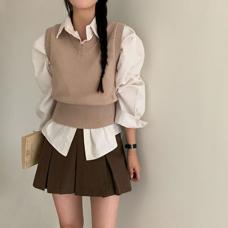 [Bellide made] Old money V-neck knit vest