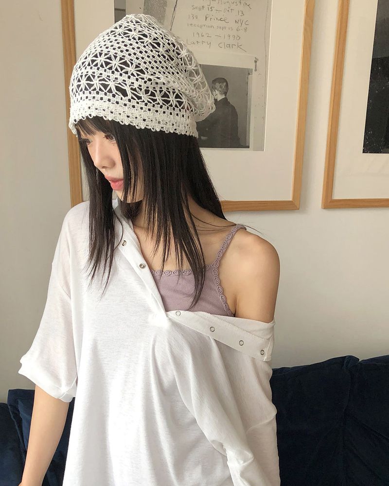 Malty stripe punching net see-through bini