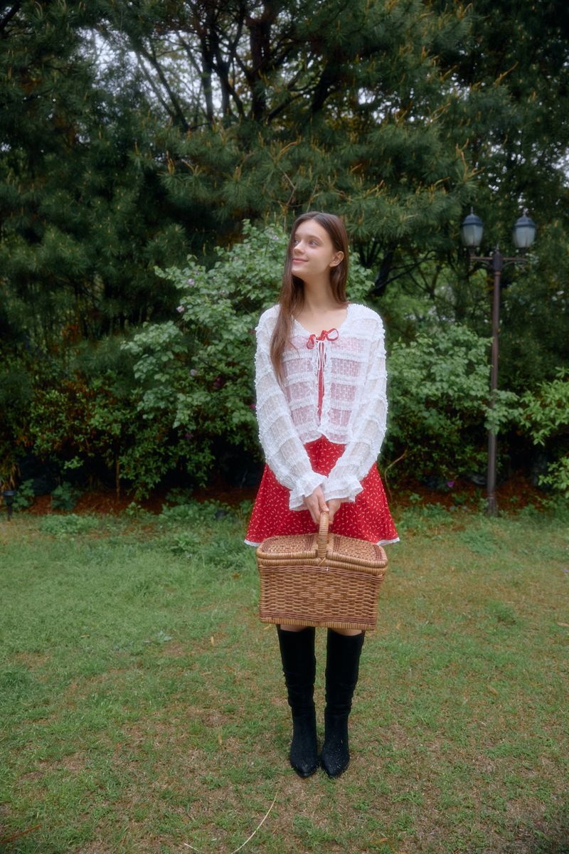 PINK PINEAPPLE（ピンクパイナップル）の「RASCHEL TIERED CARDIGAN JACKET（Jackets/Outerwear）」