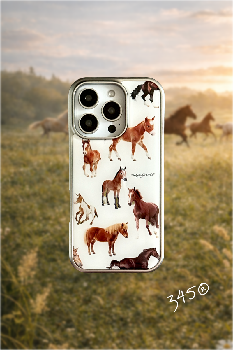 HORSES Silver Epoxy Bumper Case / TREEFORFIVE345