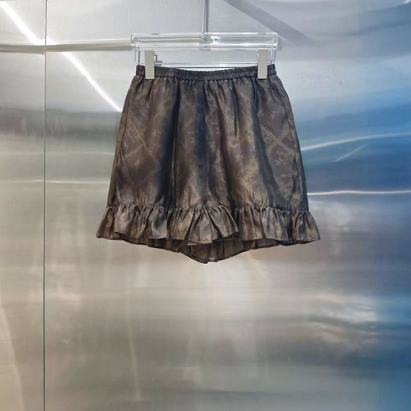 Unique Flare Wave Stripe Punched Drape Shirt Short Pants Set