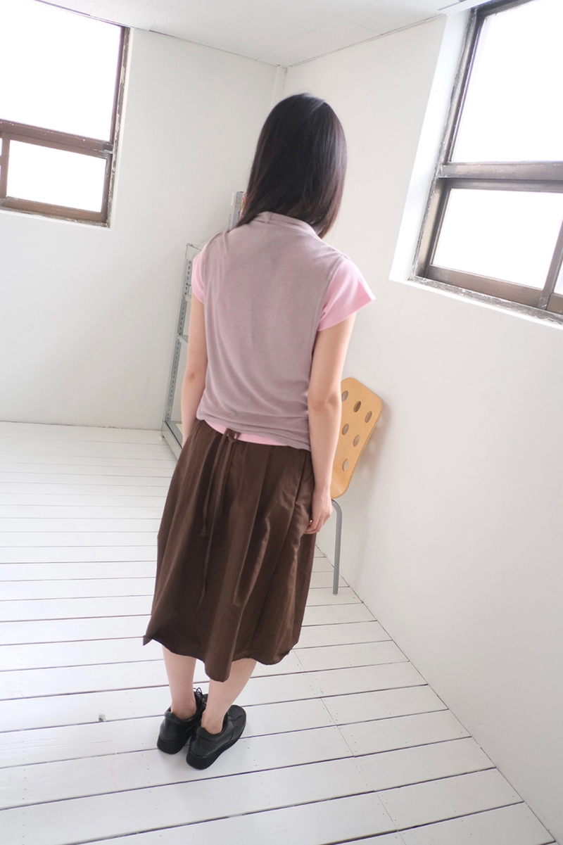 loose drape sleeveless (4c)