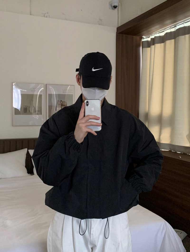 Nus. YEI Kara Windbreak Jacket
