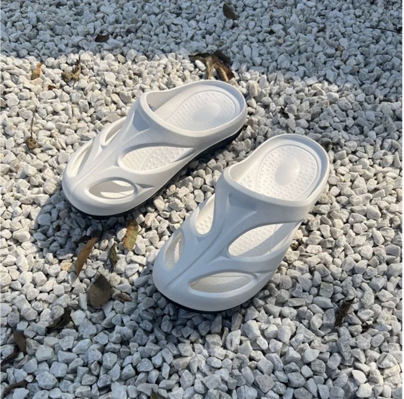 Santos Slippers