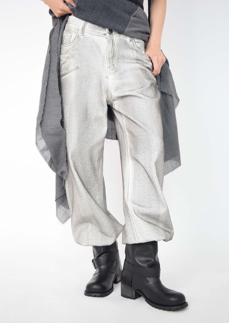 privatelookbook（プライベートルックブック）の「Black Spray Coated Jeans（Pants）」