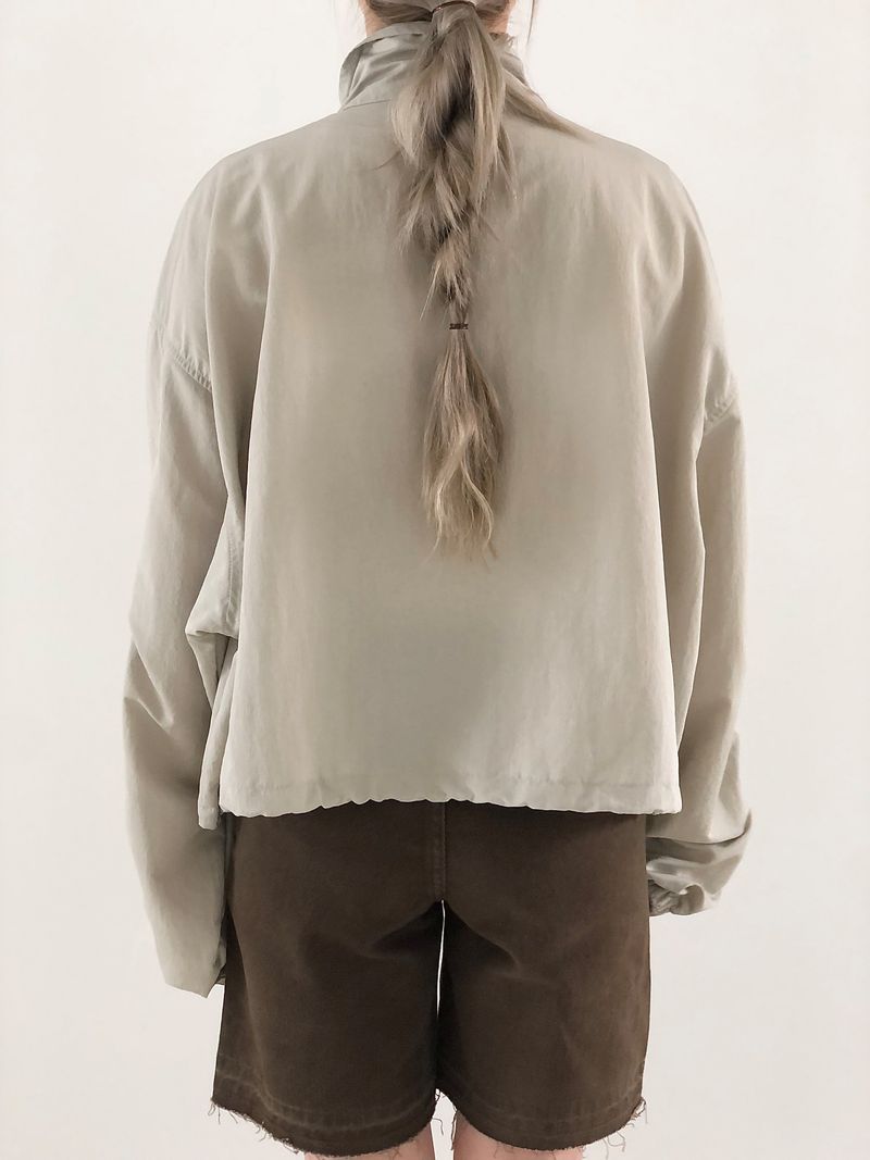 Loose fit nylon crop jk