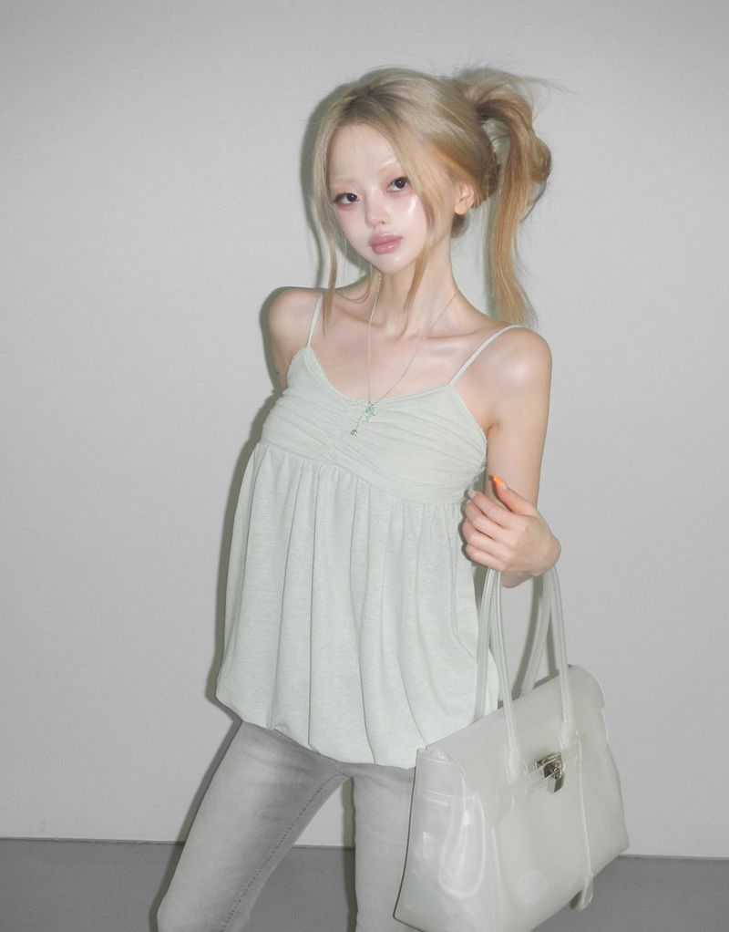 THEAIRTOWN（ザエアータウン）の「silypi bl (2 color) （Tops）」