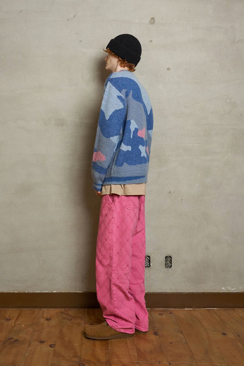 BRUSHED CAMO KNIT