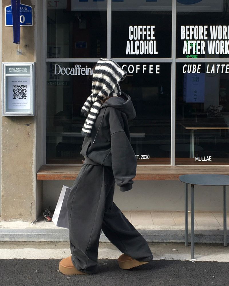 [BELLIDE MADE] Ritz, BACK RAISED PIGMENT WIDE TRAINING PANTS
