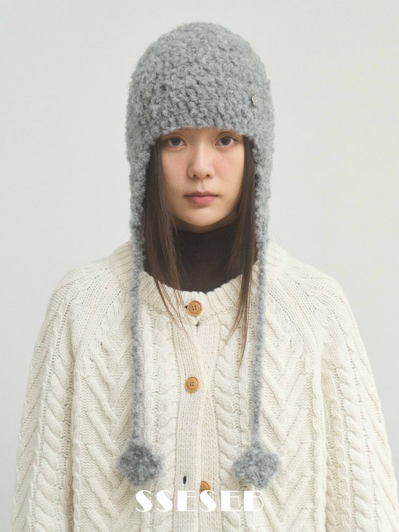 SSESEB(セセブ)の「Clover Alpaca Earflap - Grey(Hats)」