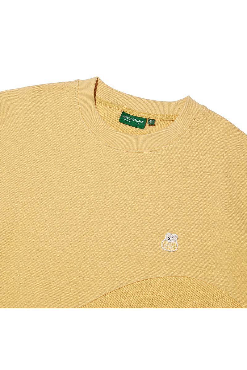 Reverse Bear Patch Crewneck_Canary