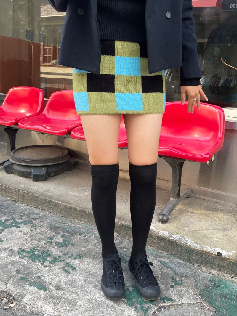 Checkerboard knit mini skirt 