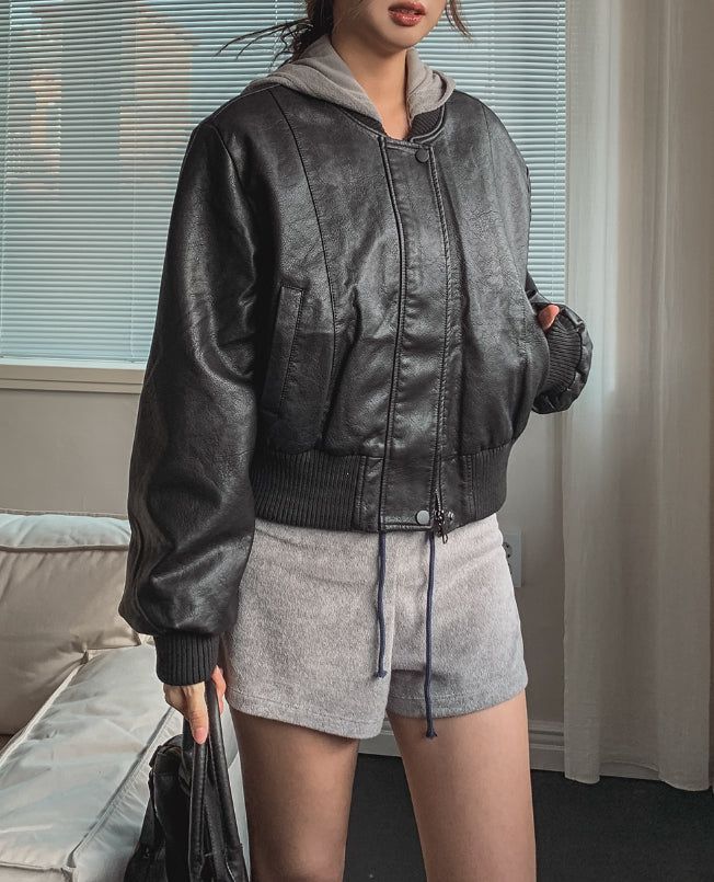 [Mink Lining] Phobia Winter Crop Leather Jacket