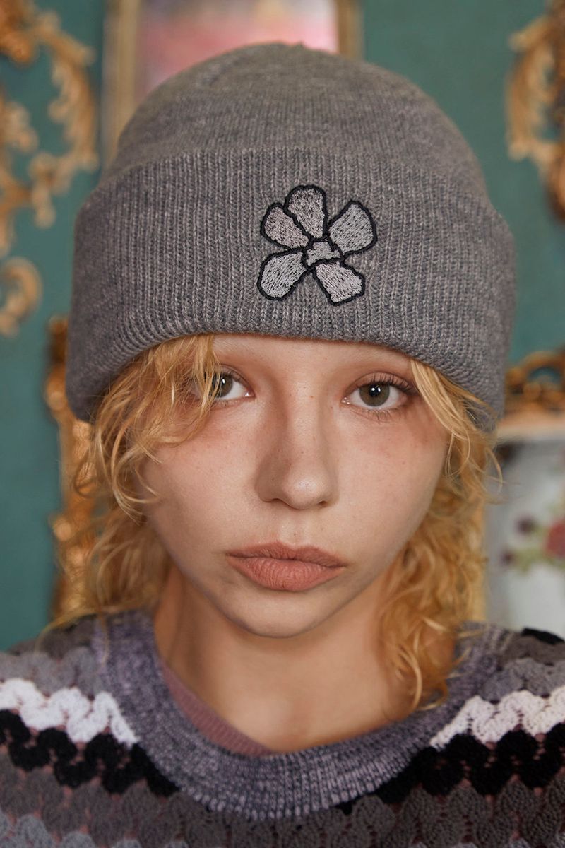 FLOWER BEANIE / GREY