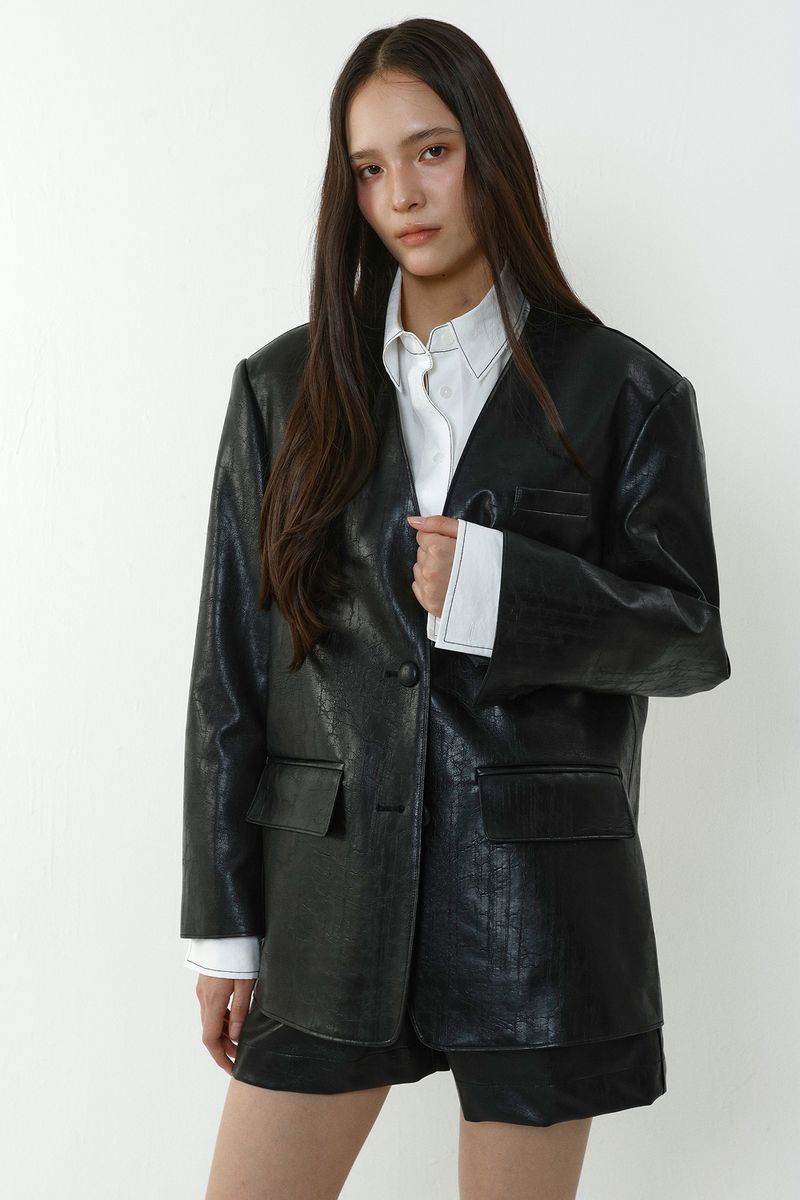 COLLARLESS CRACKED LEATHER JACKET_BLACK
