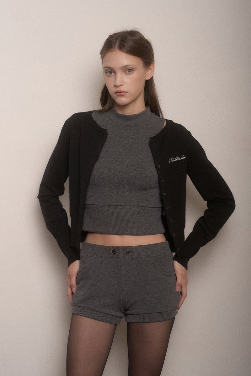 Bellialeu（ベルリアル）の「Hari halter sleeve  （Tops）」