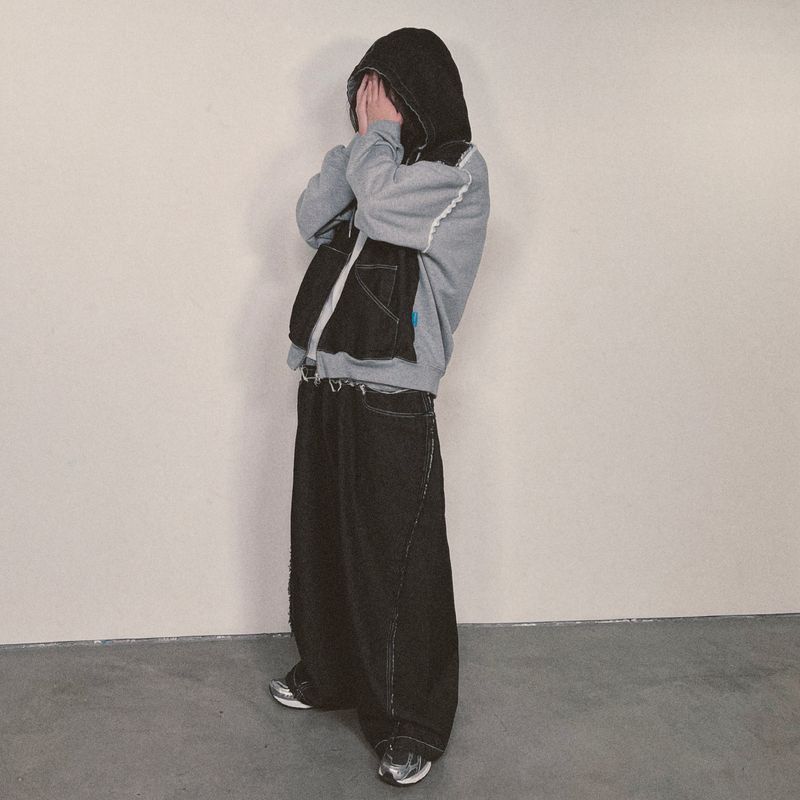 layered deconstructed zip-up hoodie_black