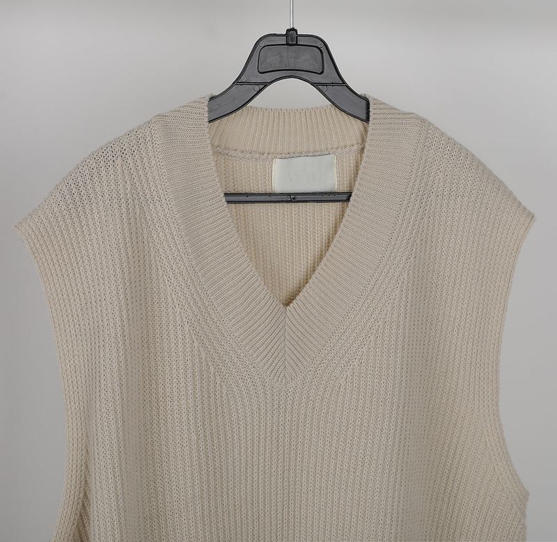 ASCLO Need You Slit Vest (4color)
