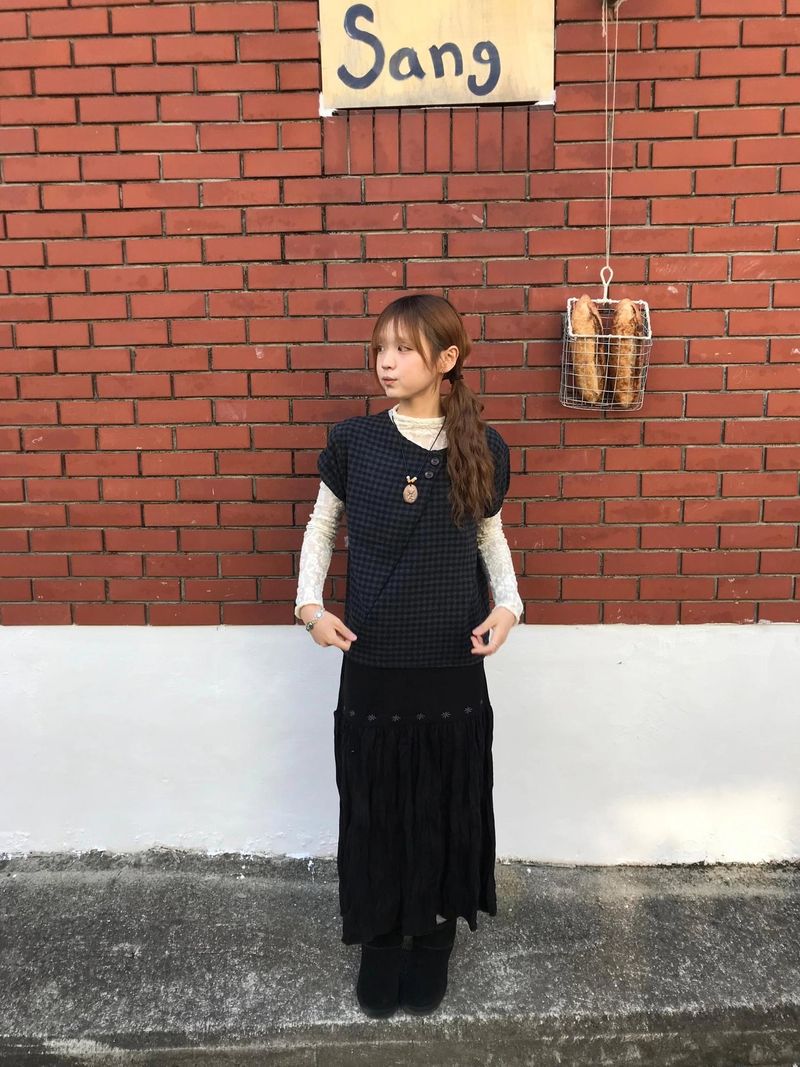 ritten check blouse