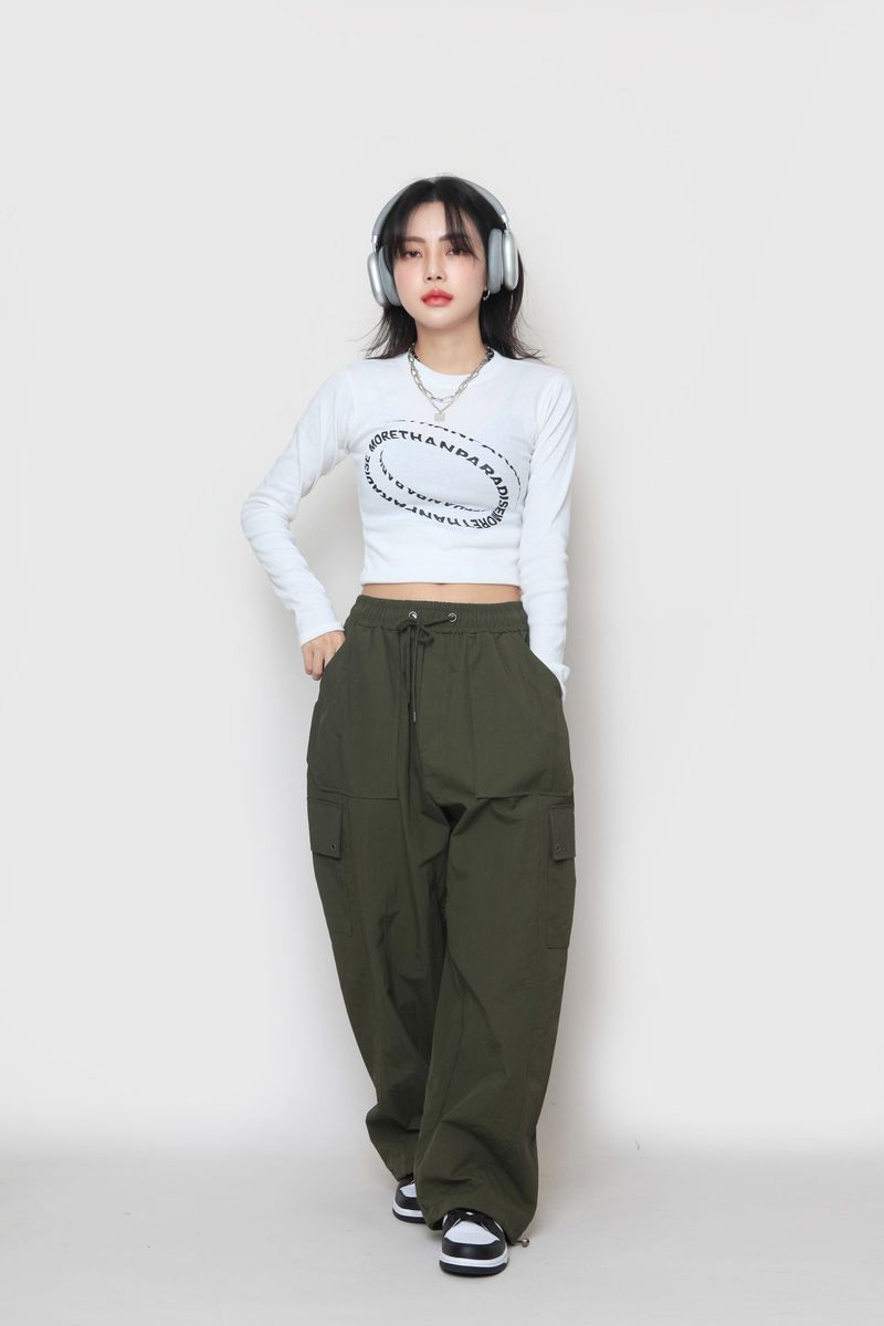Wave Crop Long Sleeve T-Shirt