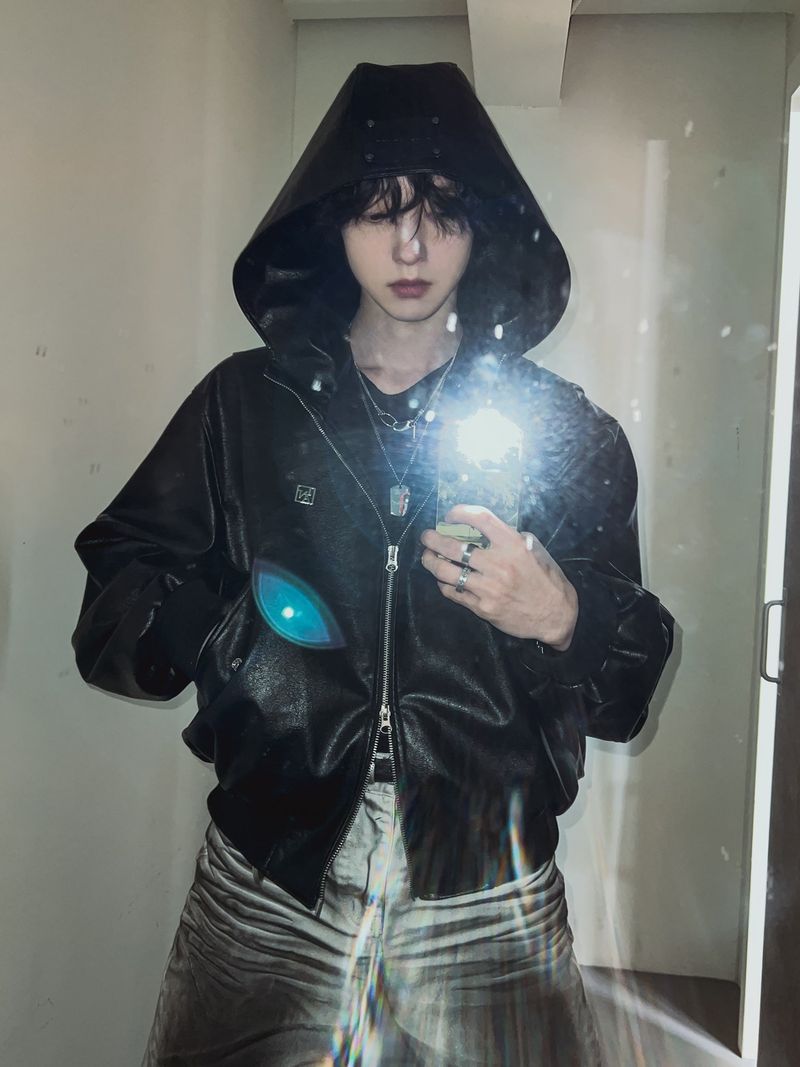 [PREMIUM/MADE] Nut leather label crop hooded jumper